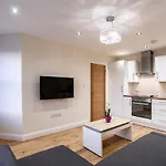 Valet Apartments Kilburn