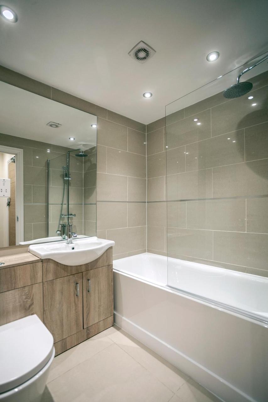Valet Kilburn * Londra